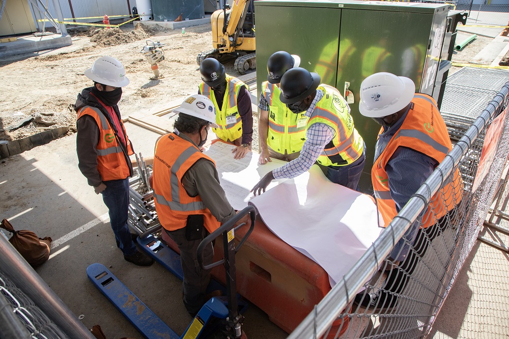 Concentric Power building 5-MW generator-solar-storage microgrid at CA potato farm