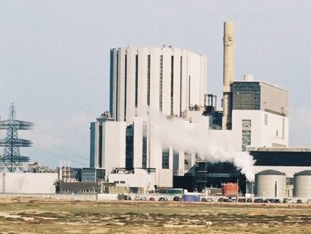 Technical risks lead EDF to suddenly defuel Dungeness B nuclear power station in UK