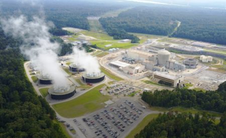 Entergy reconnects 975-MW Louisiana nuclear station to grid after O&M outage